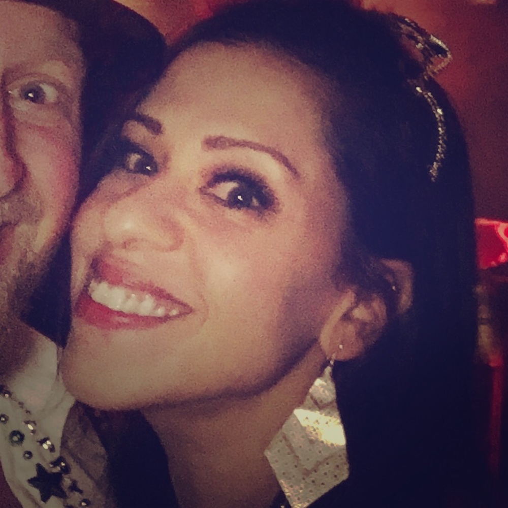 Meet your Posher, Omnia